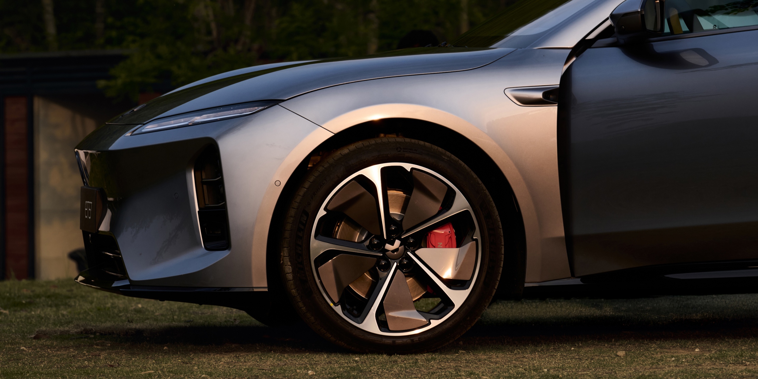 High-Performance Braking System_NIO Official Website